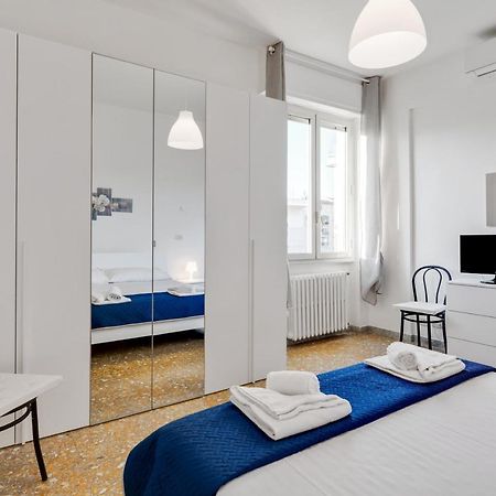 Lulli Cozy Apartment With Balcony Florencia Exterior foto