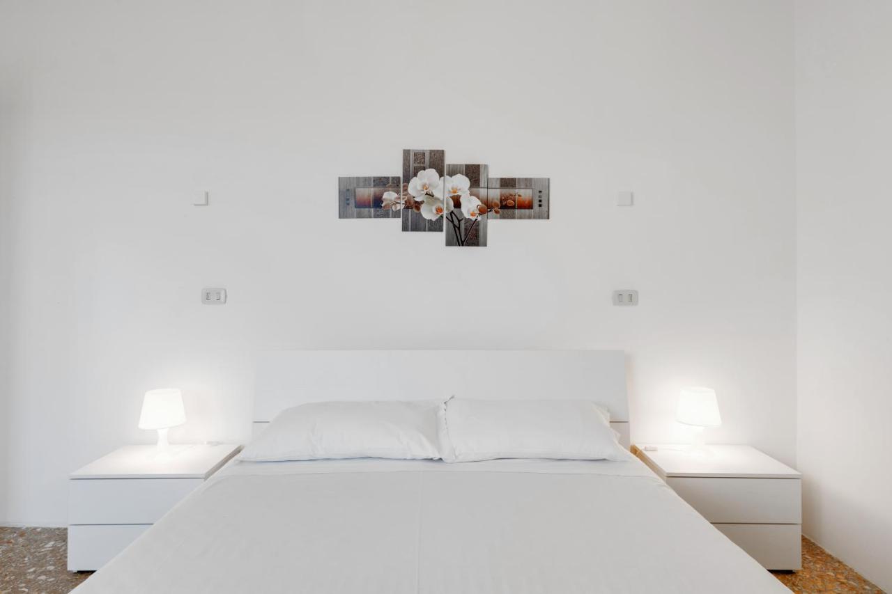 Lulli Cozy Apartment With Balcony Florencia Exterior foto