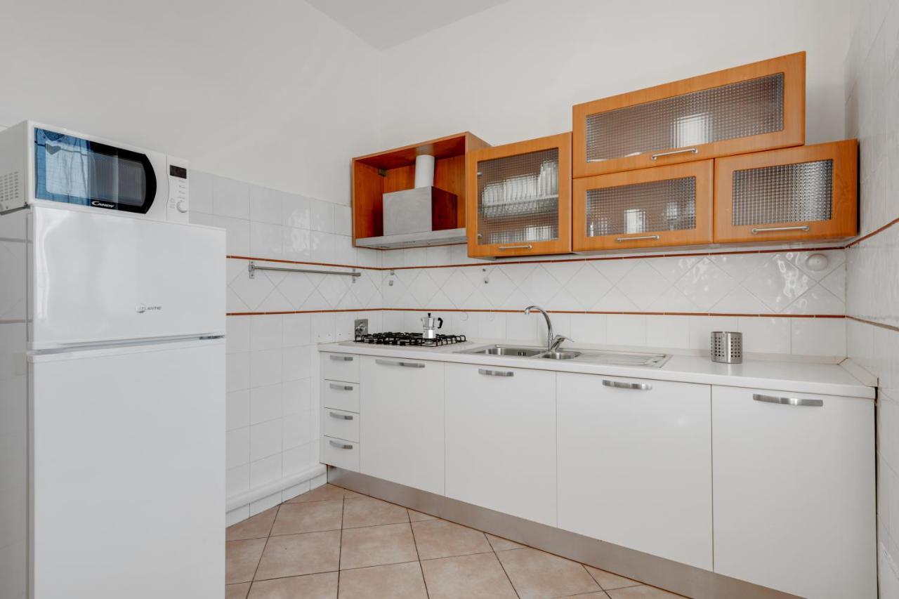 Lulli Cozy Apartment With Balcony Florencia Exterior foto